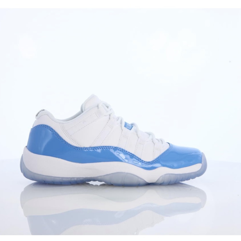 Air Jordan 11 Retro Low BG University Blue